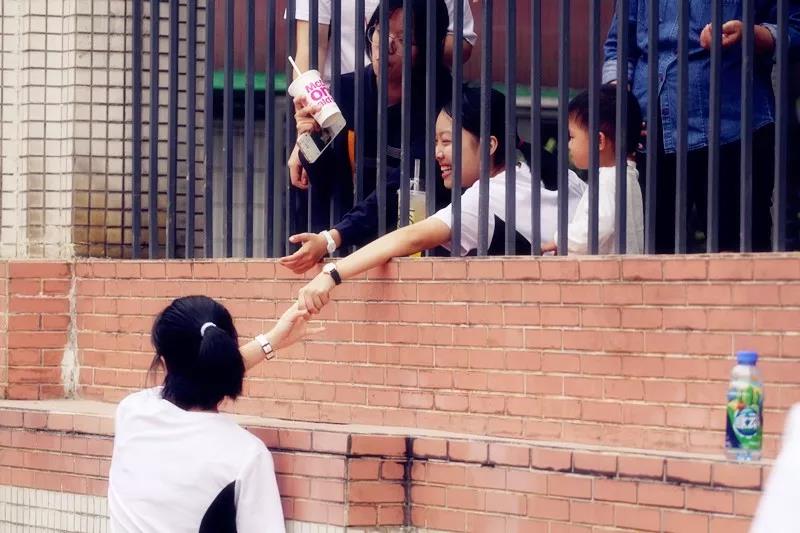HFI啦啦隊