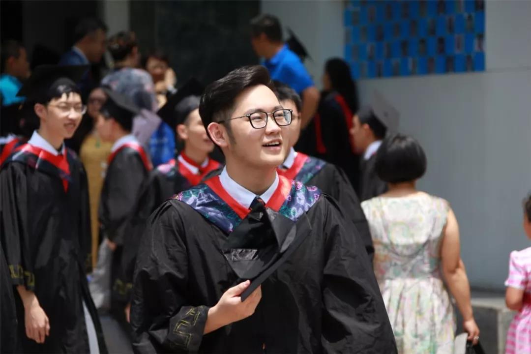 Graduation of HFI